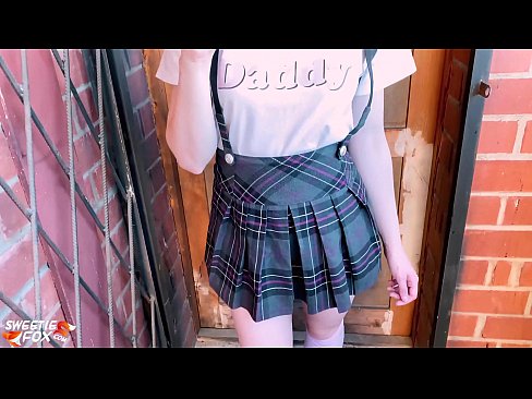 ❤️ Dibistan dîkê xwe kûr dimije û li şûna dersan diqelişe. ️❌ Vîdyoyê porno li me ﹏