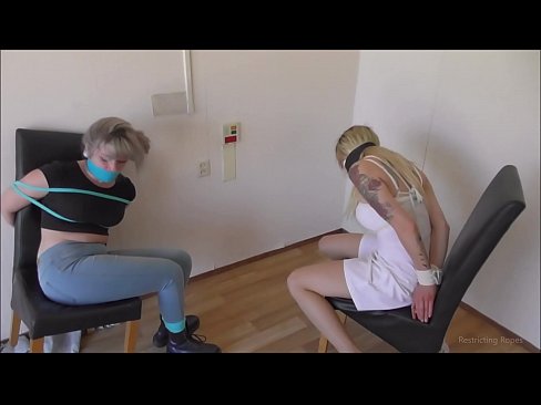 ❤️ Tîrêj / girêdaye û devgirtî / keçika di tengahiyê de ️❌ Vîdyoyê porno li me ﹏